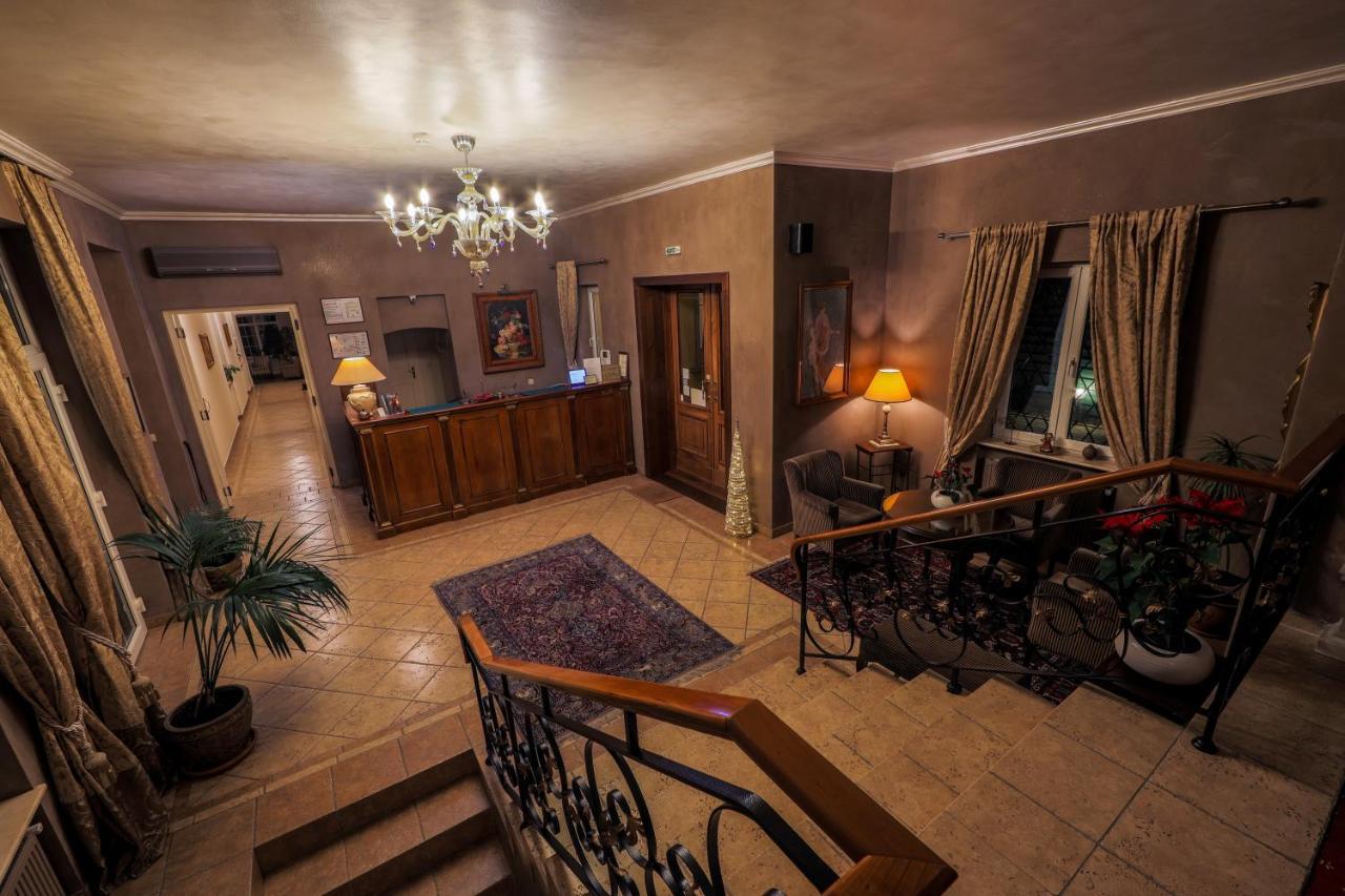Hotel La Residenza 티미쇼아라 외부 사진